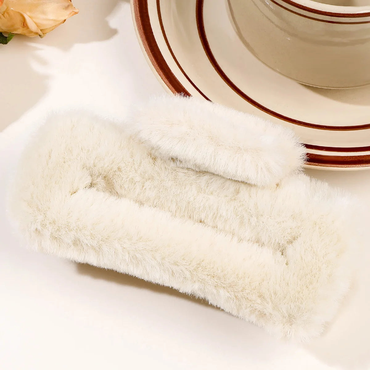 Furry Claw Clip