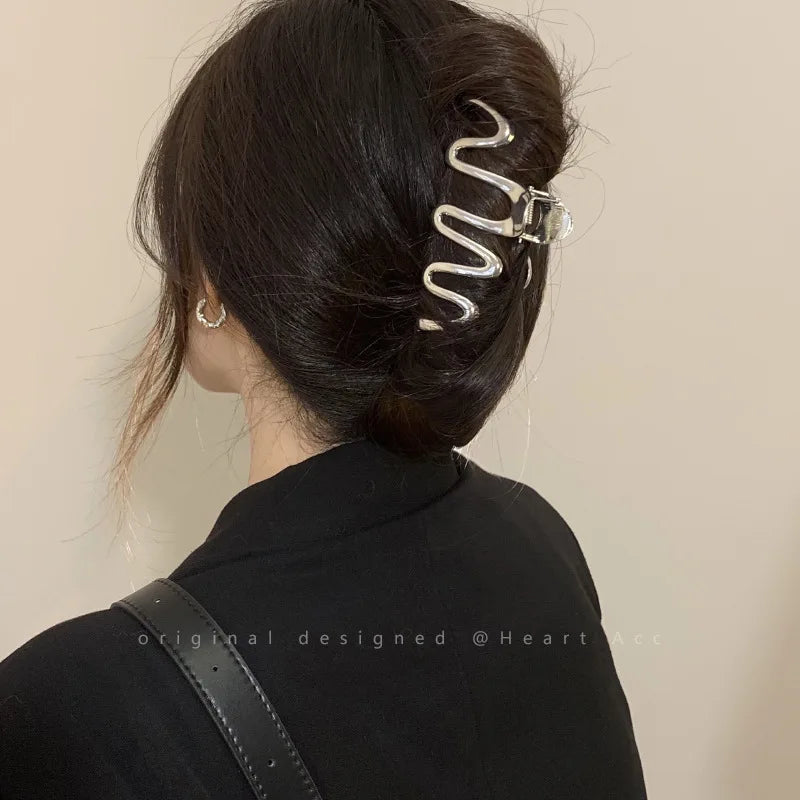 Geometric Metal Claw Clip