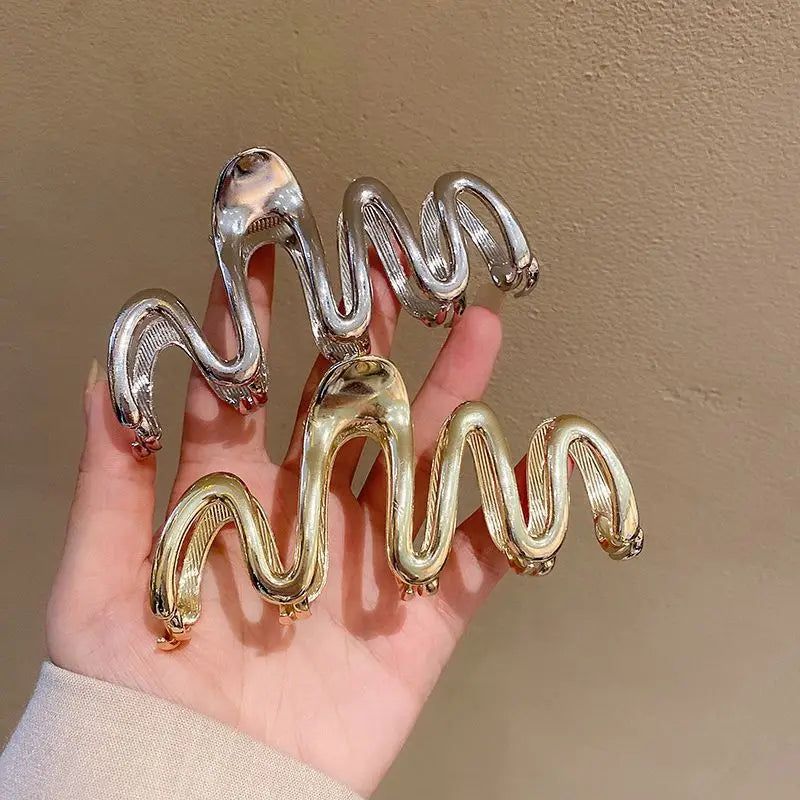 Geometric Metal Claw Clip